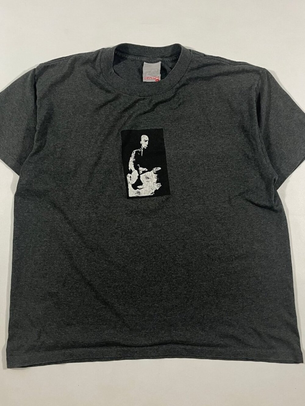 Vintage Y2K Rusty Charcoal Gray Graphic Surf Skate T-Shirt L